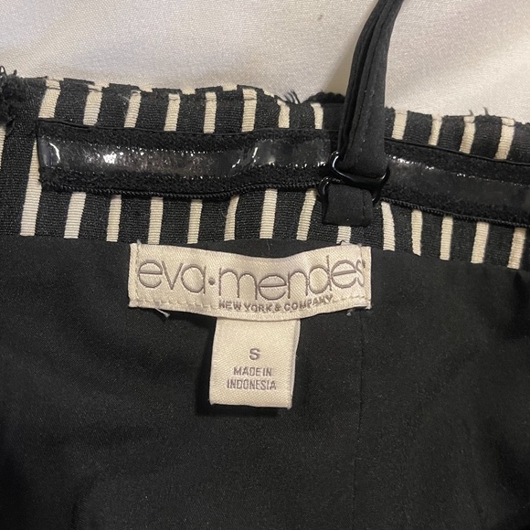 Women's dress size S - NEW ITEM - Picture 12 of 12